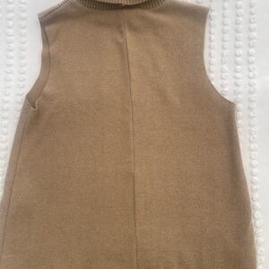 Zara turtleneck sleeveless sweater